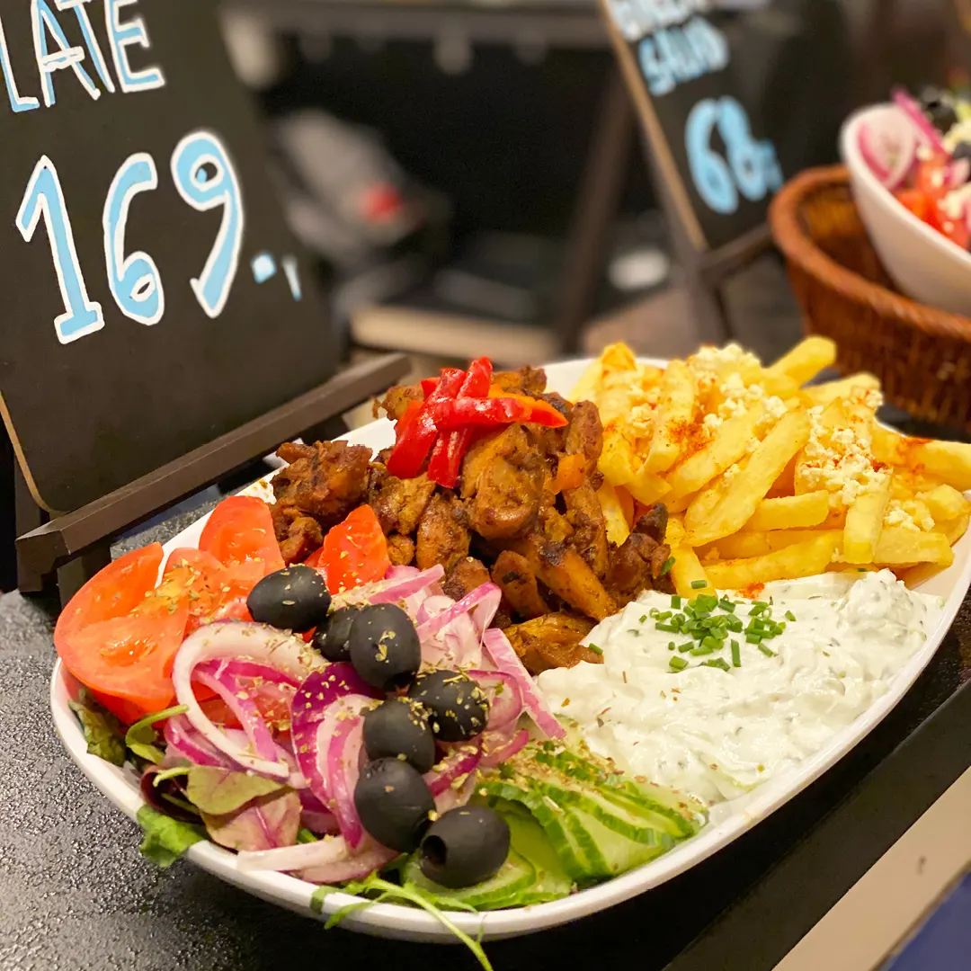 Glæd jer til at besøge The Black Olive i City2 - traditionel græsk mad